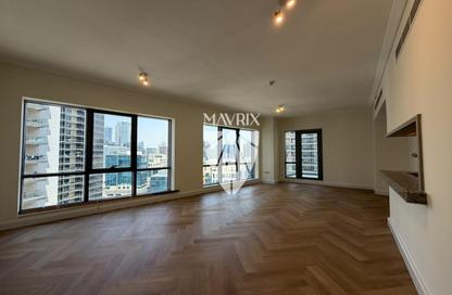 Apartment - 1 Bedroom - 2 Bathrooms for rent in South Ridge 3 - South Ridge - Downtown Dubai - Dubai