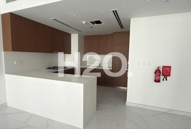 94006877 - Property Image 3