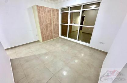 Apartment - 2 - 2 for rent in Muweileh Community - Muwaileh Commercial - Sharjah