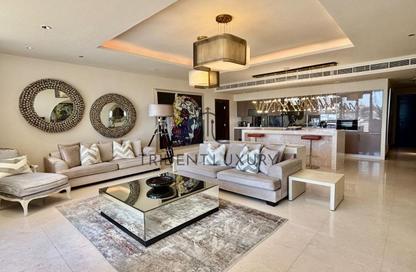 Apartment - 2 Bedrooms - 3 Bathrooms for rent in Ruby - Tiara Residences - Palm Jumeirah - Dubai