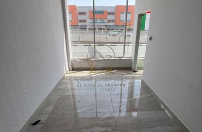Warehouse - Studio - 1 Bathroom for rent in Industrial Area 4 - Sharjah Industrial Area - Sharjah