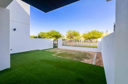 Villa - 3 - 4 for rent in La Rosa 1 - La Rosa - Villanova - Dubai