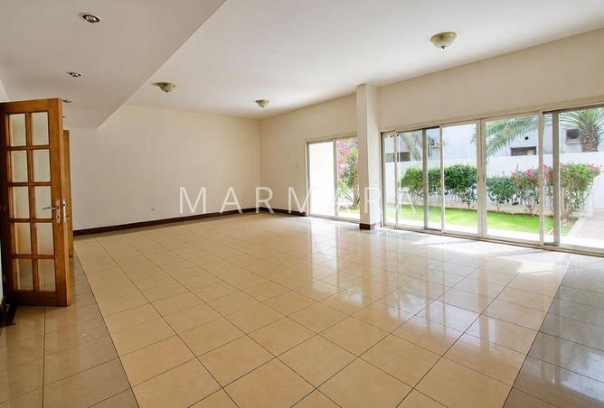 113647629 - Property Image 2