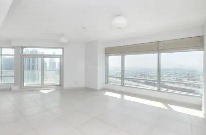 شقة - غرفة نوم - 2 حمامات للايجار في لوفتس ويست - ذا لوفت - وسط مدينة دبي - دبي