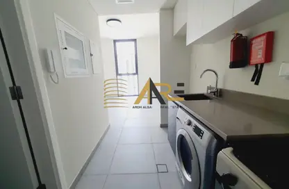 Apartment - 1 Bathroom for rent in The Solo - Aljada - Sharjah