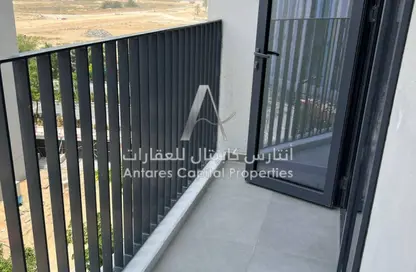 شقة - غرفة نوم - 2 حمامات للبيع في 2 الجادة - الجادة - الشارقة