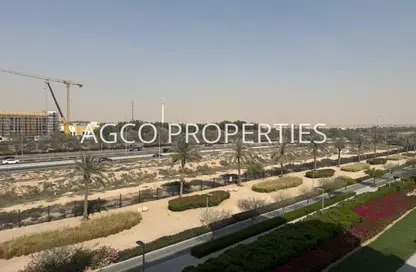 Apartment - 2 Bedrooms - 2 Bathrooms for sale in Hayat Boulevard 2A - Hayat Boulevard 2 - Hayat Boulevard - Town Square - Dubai