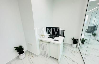 Office Space - Studio - 1 for rent in Fatima Mohammad Ahmad Bin Suleiman Building - Al Raffa - Bur Dubai - Dubai