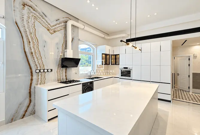 156203949 - Property Image 3
