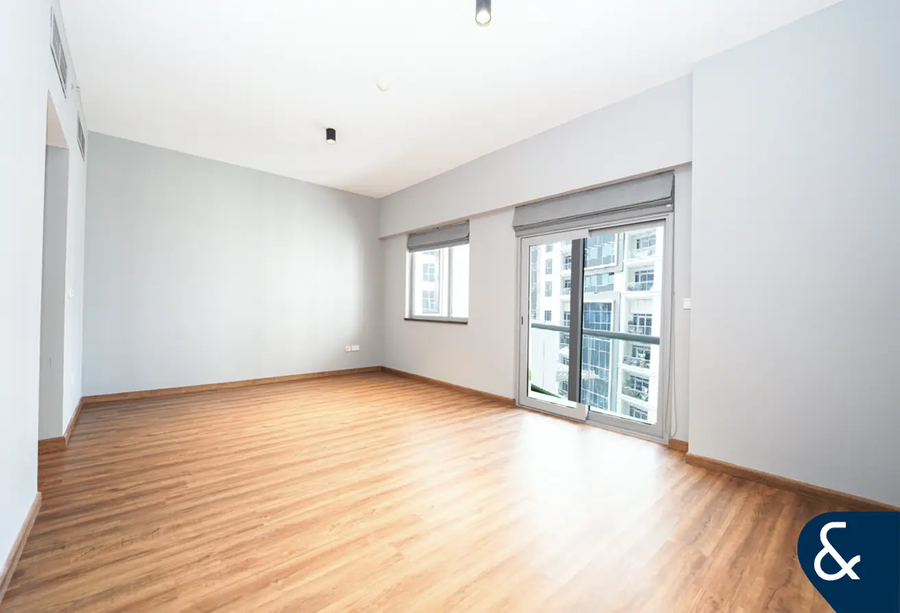 131571604 - Property Main Image