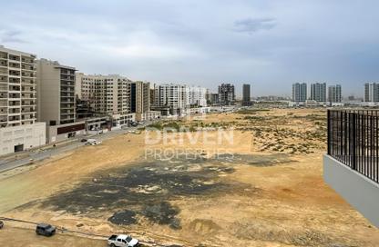 شقة - غرفة نوم - 2 حمامات للايجار في حدائق زازين - الفرجان - دبي