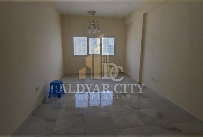 72318479 - Property Image 2