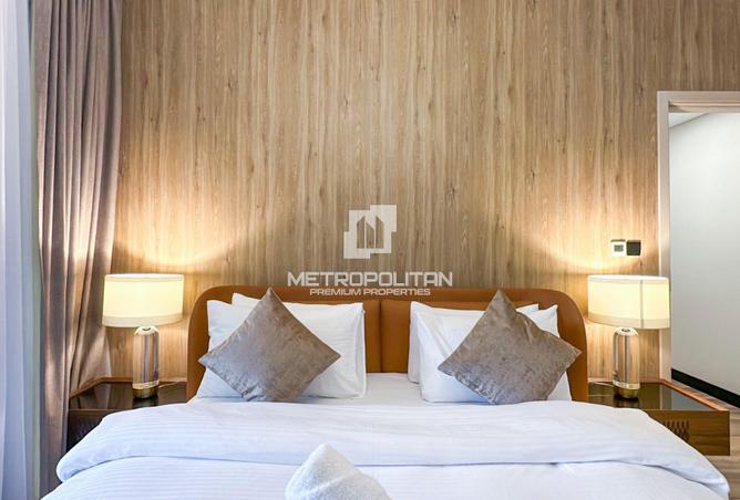 53600537 - Property Image 2