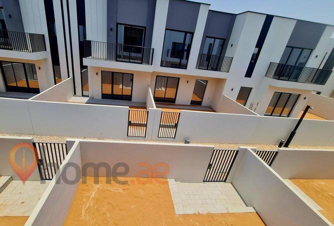 109048900 - Property Main Image