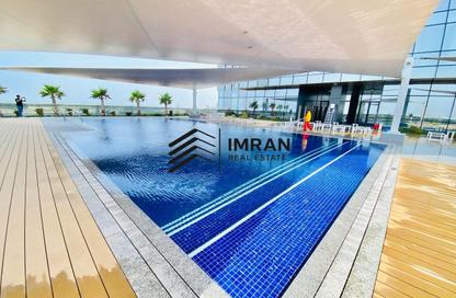 Apartment - 1 Bedroom - 2 Bathrooms for rent in La Plage Tower - Al Mamzar - Sharjah - Sharjah
