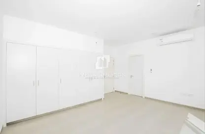 Townhouse - 3 Bedrooms - 4 Bathrooms for sale in Hayat Townhouses 1 - Hayat Townhouses - Town Square - Dubai