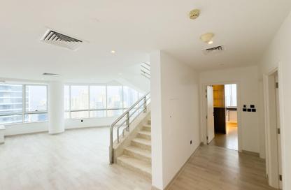 Duplex - 4 Bedrooms - 3 Bathrooms for rent in Horizon Tower - Dubai Marina - Dubai
