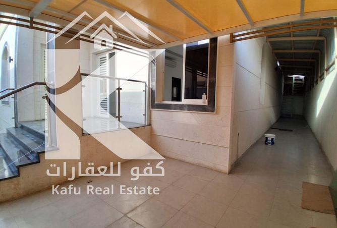 87872317 - Property Image 3