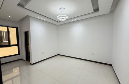 Villa - 4 - 6 for rent in Al Zaheya Gardens - Al Zahya - Ajman