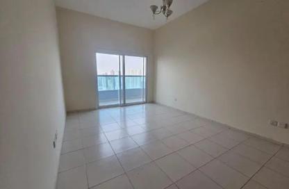 Apartment - 2 Bedrooms - 2 Bathrooms for sale in Al Khan Corniche - Al Khan - Sharjah