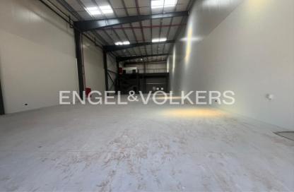 Warehouse - Studio - 1 Bathroom for rent in Building 12 - Dubai Investment Park 2 (DIP 2) - Dubai Investment Park (DIP) - Dubai Warehouse - Studio - 1 Bathroom for rent in Building 12 - Dubai Investment Park 2 (DIP 2) - Dubai Investment Park (DIP) - Dubai