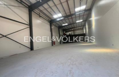 Warehouse - Studio - 1 Bathroom for rent in Building 12 - Dubai Investment Park 2 (DIP 2) - Dubai Investment Park (DIP) - Dubai