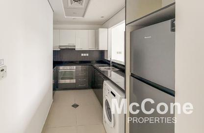 Apartment - 1 Bedroom - 2 Bathrooms for rent in Silverene Tower B - Silverene - Dubai Marina - Dubai