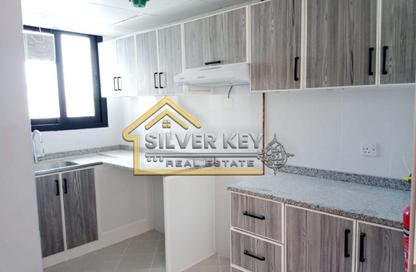 Apartment - 2 Bedrooms - 3 Bathrooms for rent in Al Qulaya'ah - Al Sharq - Sharjah