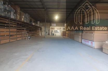 Warehouse - Studio - 5 Bathrooms for rent in Al Hayl - Fujairah