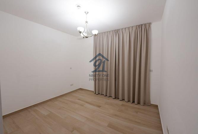 54929451 - صورة العقار 3