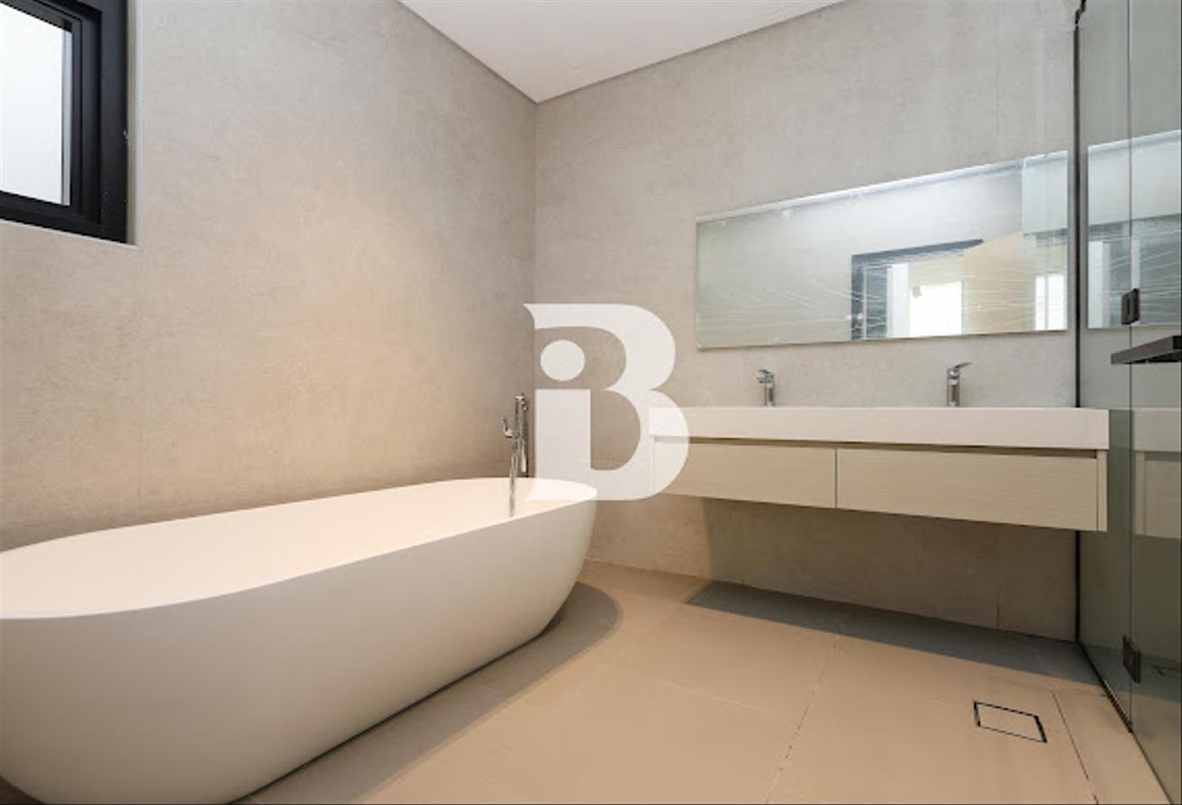 Brand new| Premium finishes | Backing Park photo 10