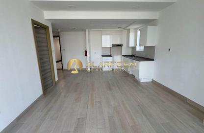 Apartment - 1 - 2 for rent in Bloom Towers C - Bloom Towers - District 10 - Jumeirah Village Circle - Dubai Apartment - 1 - 2 for rent in Bloom Towers C - Bloom Towers - District 10 - Jumeirah Village Circle - Dubai