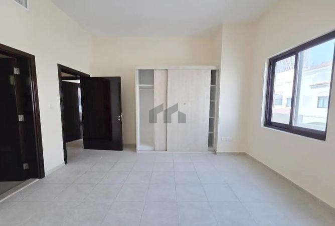 79383583 - Property Image 3