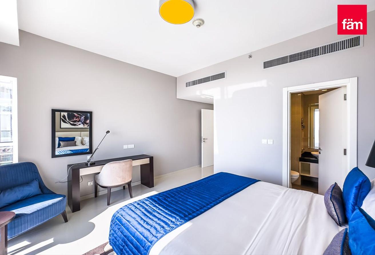 1 Bedroom | Corner Unit | Golf and Sunset View photo 8