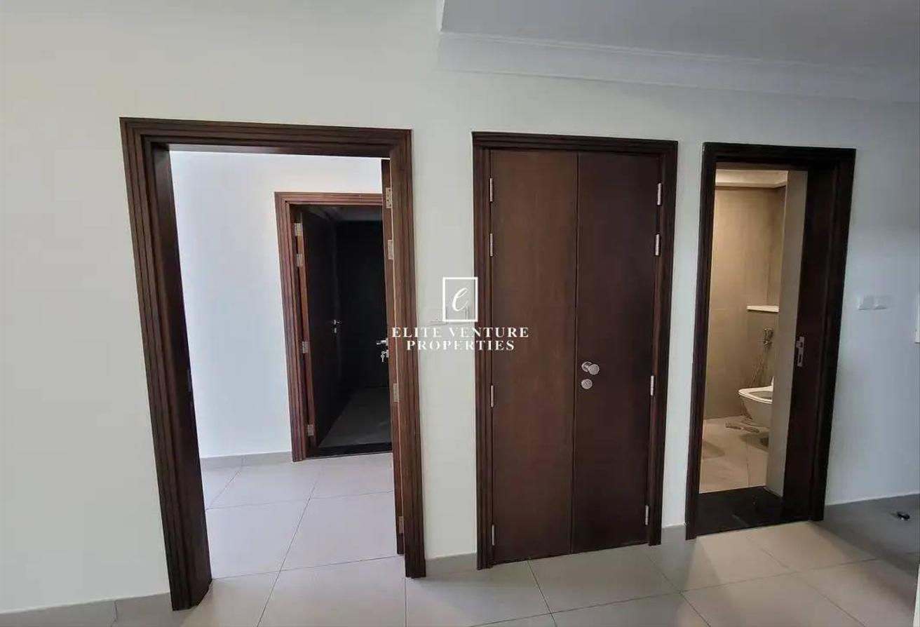 POOL VIEW | MODERN 1-BHK | SPACIOUS | PRIME LOCATI photo 7