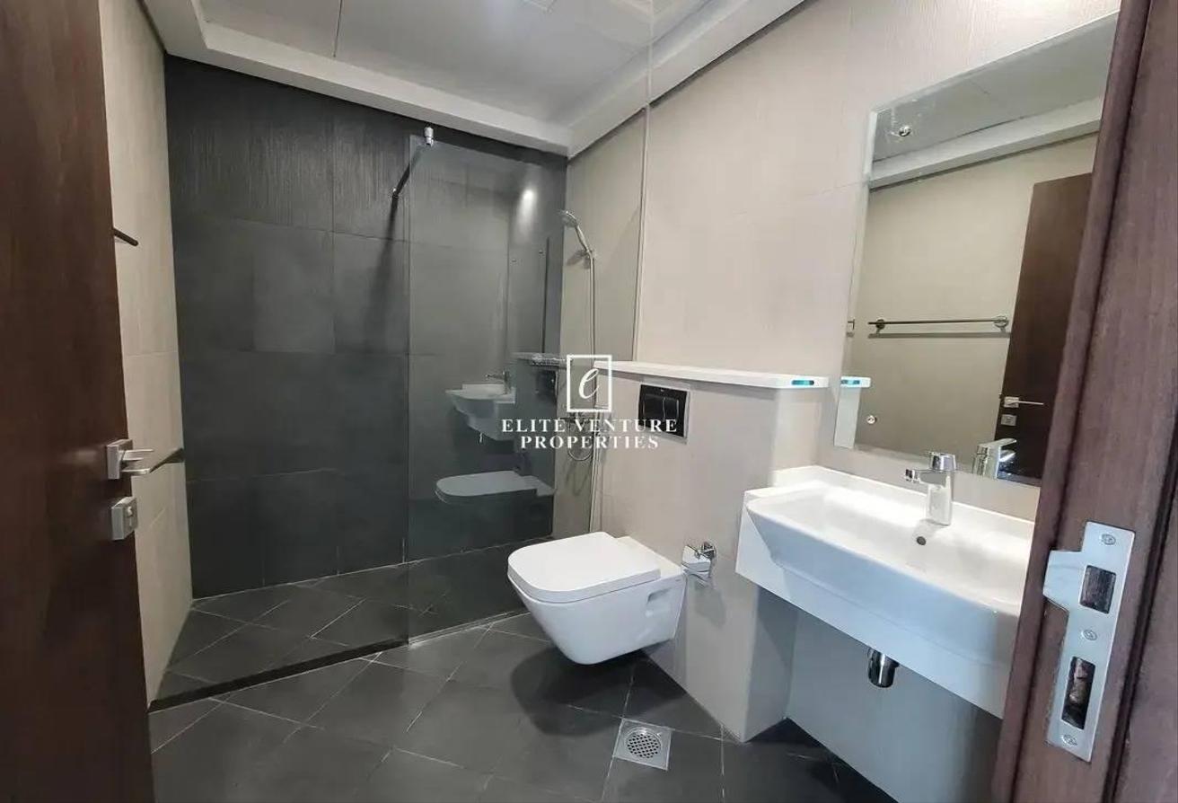 POOL VIEW | MODERN 1-BHK | SPACIOUS | PRIME LOCATI photo 13