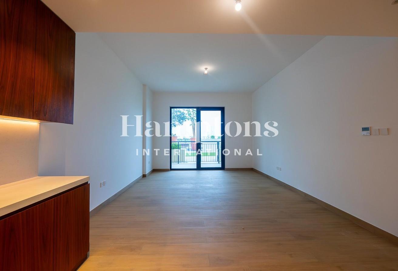 Ground Floor | Amazing Views | Unfurnished photo 4