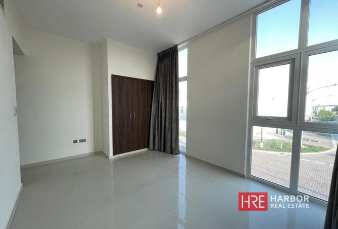 64402699 - صورة العقار 3