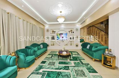 Villa - 4 Bedrooms - 6 Bathrooms for rent in Nad Al Sheba Villas - Nad Al Sheba 3 - Nad Al Sheba - Dubai
