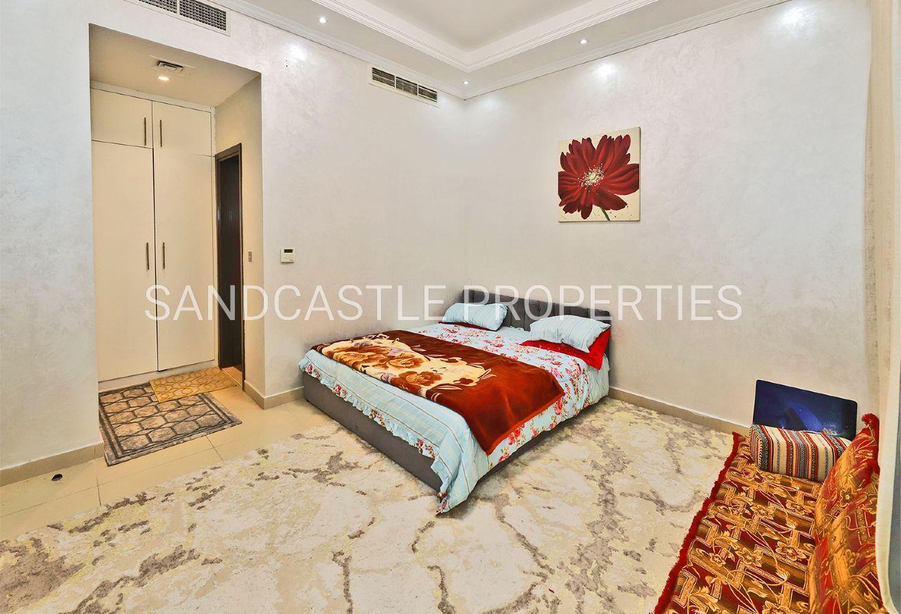Exclusive | 4 BR | Fully Furnished and Upgraded photo 5