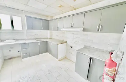 Apartment - 2 Bedrooms - 3 Bathrooms for rent in Muwaileh 29 Building - Muwaileh - Sharjah