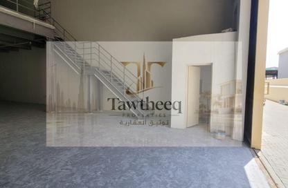Warehouse - Studio - 2 for rent in China Mall - Al Jurf Industrial - Ajman