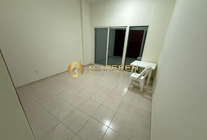 77372885 - Property Image 2