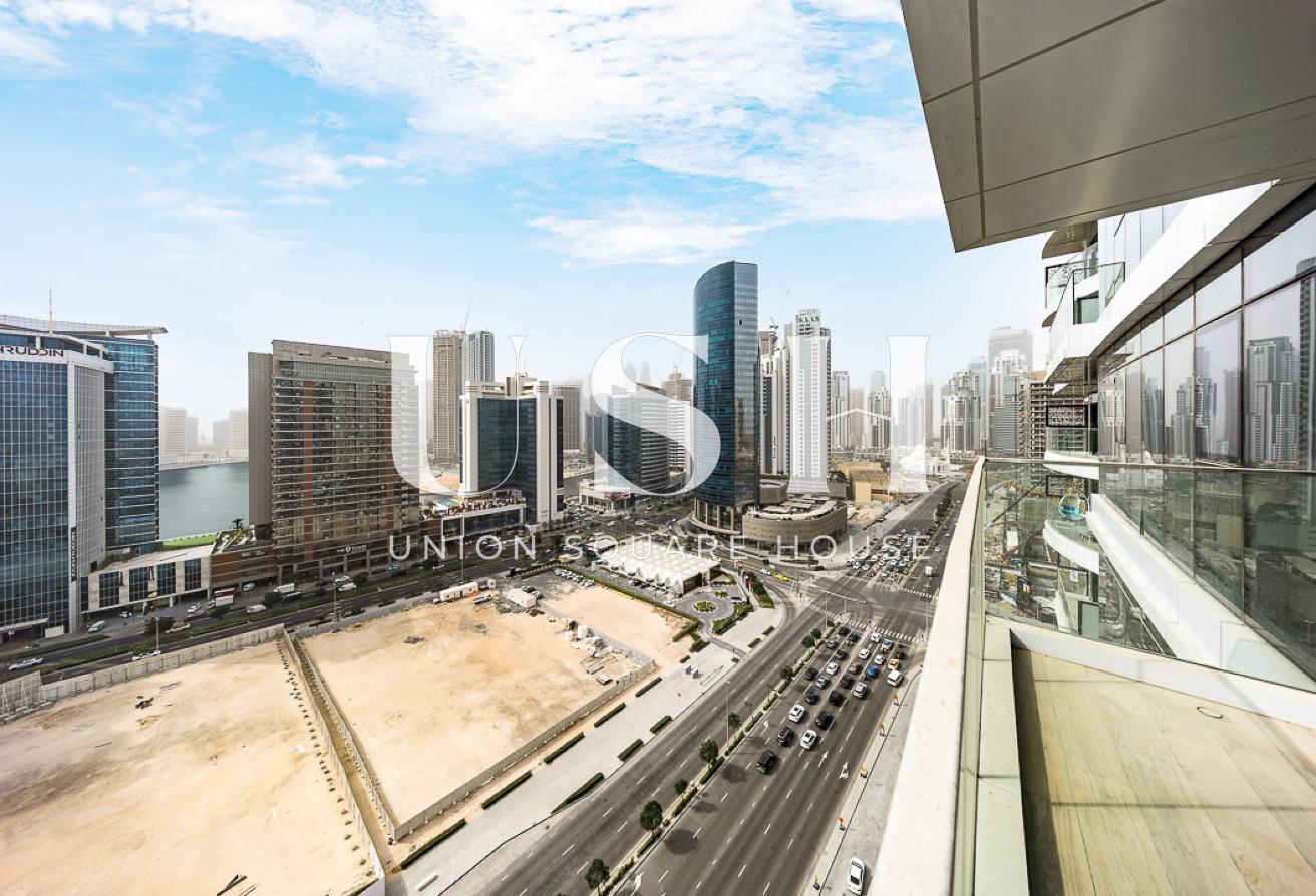 3BR | Luxury Living | Spacious & Bright photo 26