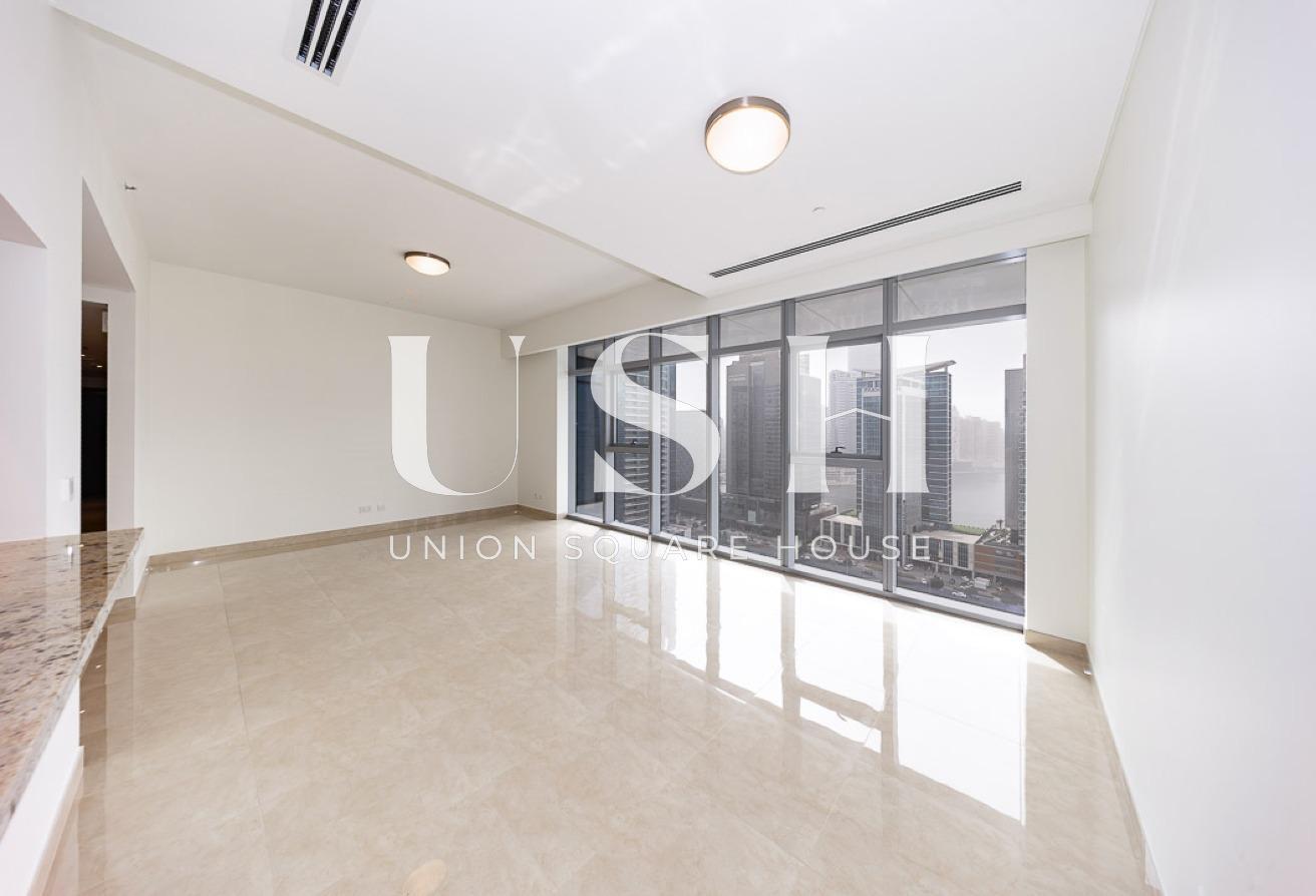 3BR | Luxury Living | Spacious & Bright photo 7