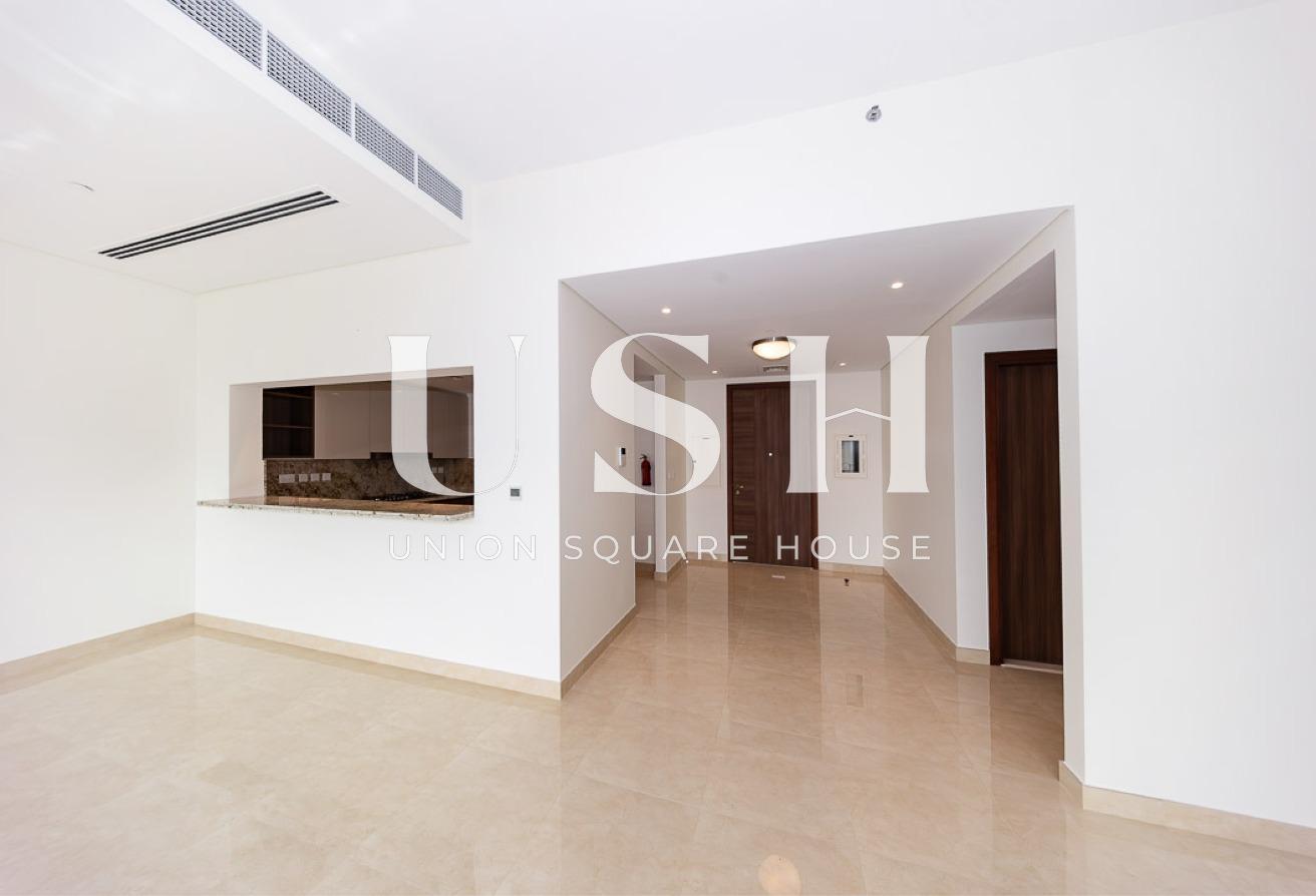 3BR | Luxury Living | Spacious & Bright photo 13