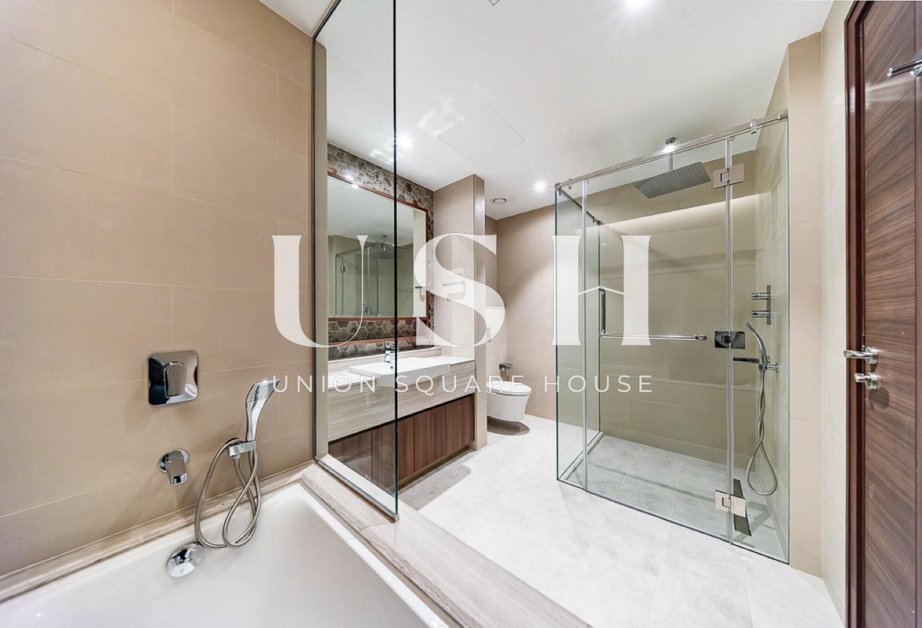 3BR | Luxury Living | Spacious & Bright photo 28