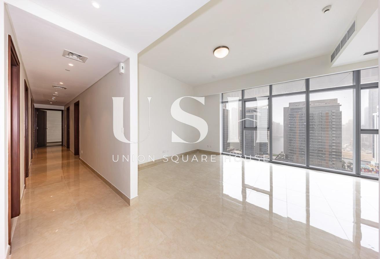 3BR | Luxury Living | Spacious & Bright photo 10