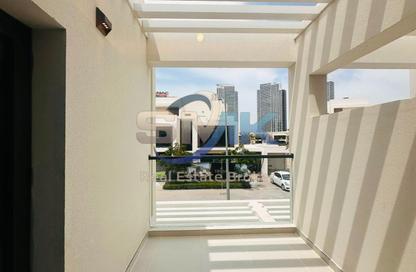 Townhouse - 4 Bedrooms - 3 Bathrooms for rent in Trump Estates - Damac Hills - Dubai Townhouse - 4 Bedrooms - 3 Bathrooms for rent in Trump Estates - Damac Hills - Dubai