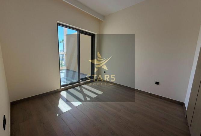 127020511 - Property Image 3